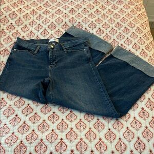 Frame Denim Dark Blue Cropped Jeans with folded bottom